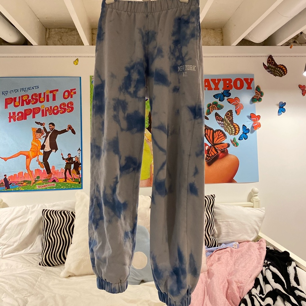 Blue tie dye Brandy Melville sweatpants